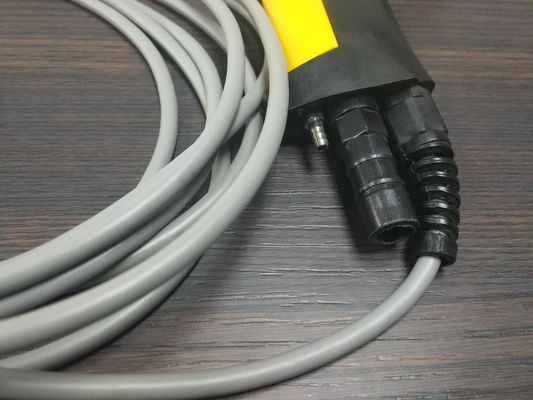 200 mm Odległość rozpylania Elektrostatyczny pistolet do powlekania proszku do projektów powlekania metalu