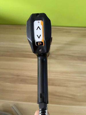 Kolorowe powłoki Gema OptiFlex 2 Powder Coating Spray Gun z jednostką sterującą 0.48KG