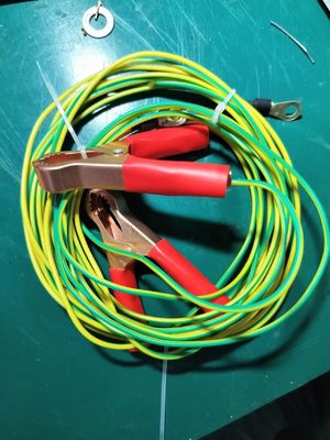 Inteligentna maszyna do malowania proszku elektrostatycznego Metalowy pistolet do opryskiwania proszku elektrostatycznego